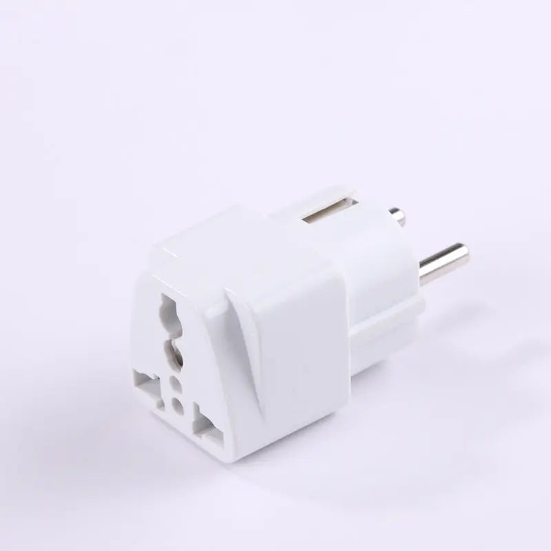 Universal EU Travel Adapter KuroshiroOnline