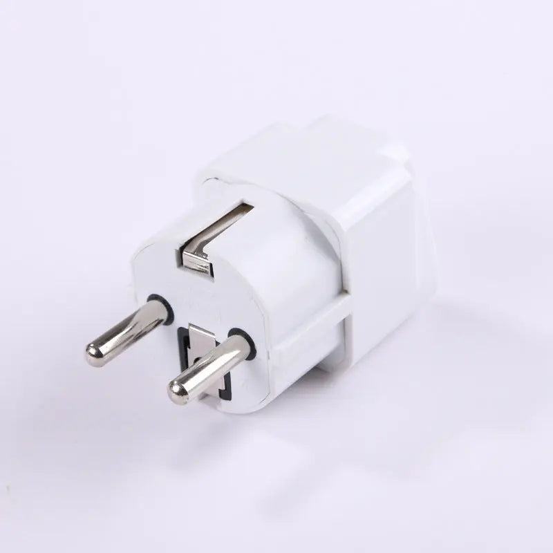 Universal EU Travel Adapter KuroshiroOnline