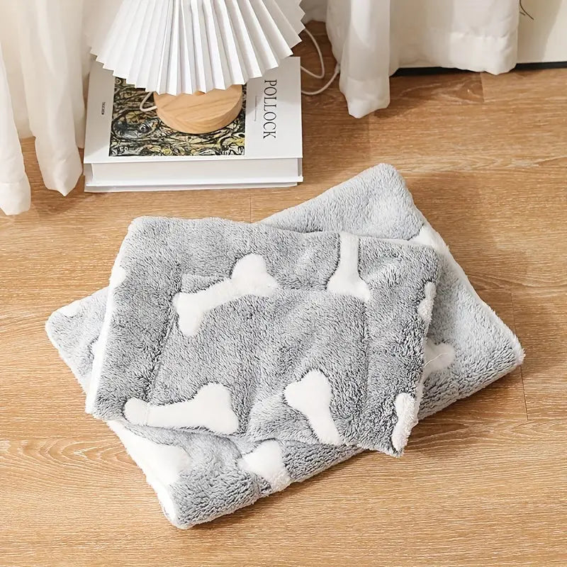 Self-Warming Pet Bed Mat KuroshiroOnline