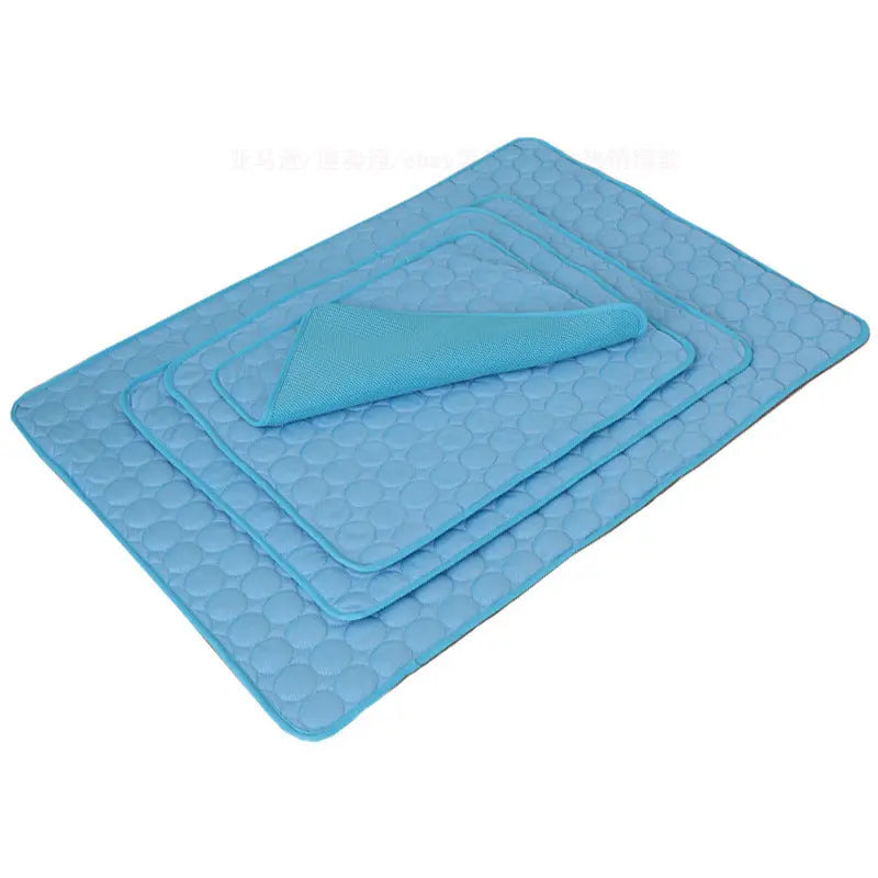 Summer Dog Cooling Mat KuroshiroOnline